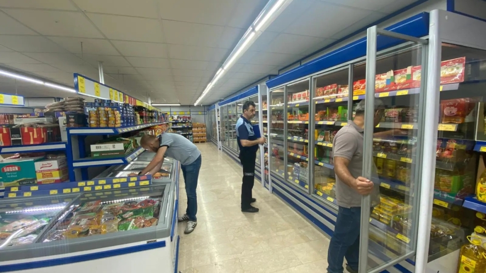 EDİRNE BELEDİYESİ’NDEN ZİNCİR MARKETLERDE GIDA GÜVENLİĞİ VE HİJYEN DENETİMİ